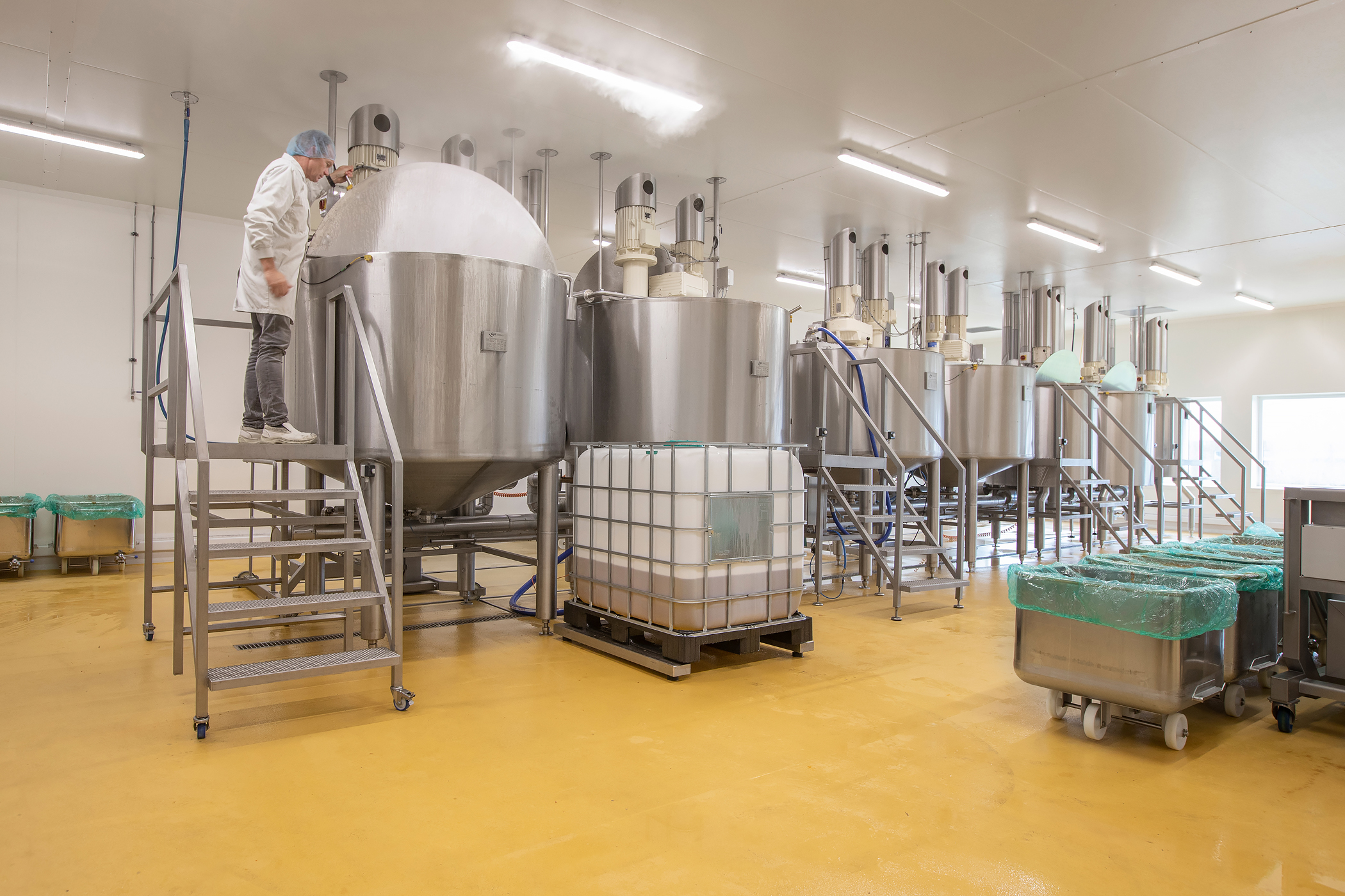 Gpi De Gouwe returns to Rimboe Sauzen and Marinades by Gpi De Gouwe Industrielle Kochanlagen